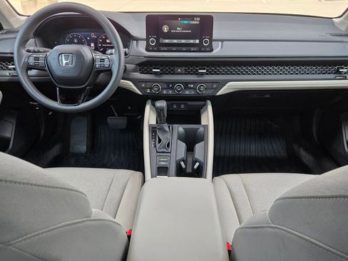 Used 2024 Honda Accord EX image 17