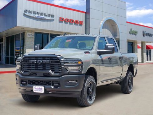 New 2026 RAM 2500 Tradesman AWD/4WD image 2