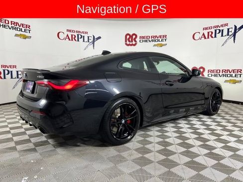 Used 2022 BMW 430i xDrive Coupe w/ M Sport Package image 9