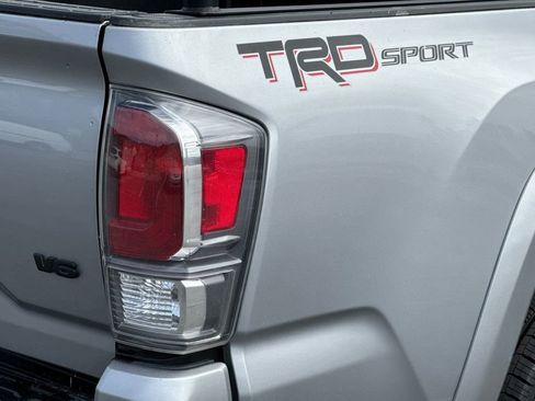 Used 2021 Toyota Tacoma TRD Sport w/ Technology Package image 24