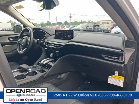 Used 2024 Acura MDX SH-AWD image 16