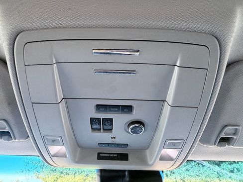 Used 2020 Chevrolet Tahoe LT RWD image 18