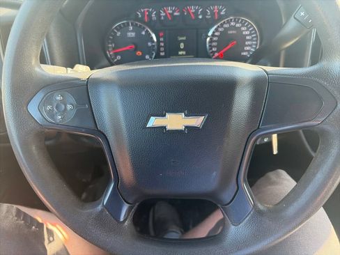 Used 2016 Chevrolet Silverado 1500 Custom w/ Custom Convenience Package AWD/4WD image 22