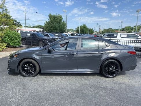 Certified 2026 Toyota Camry SE FWD image 5