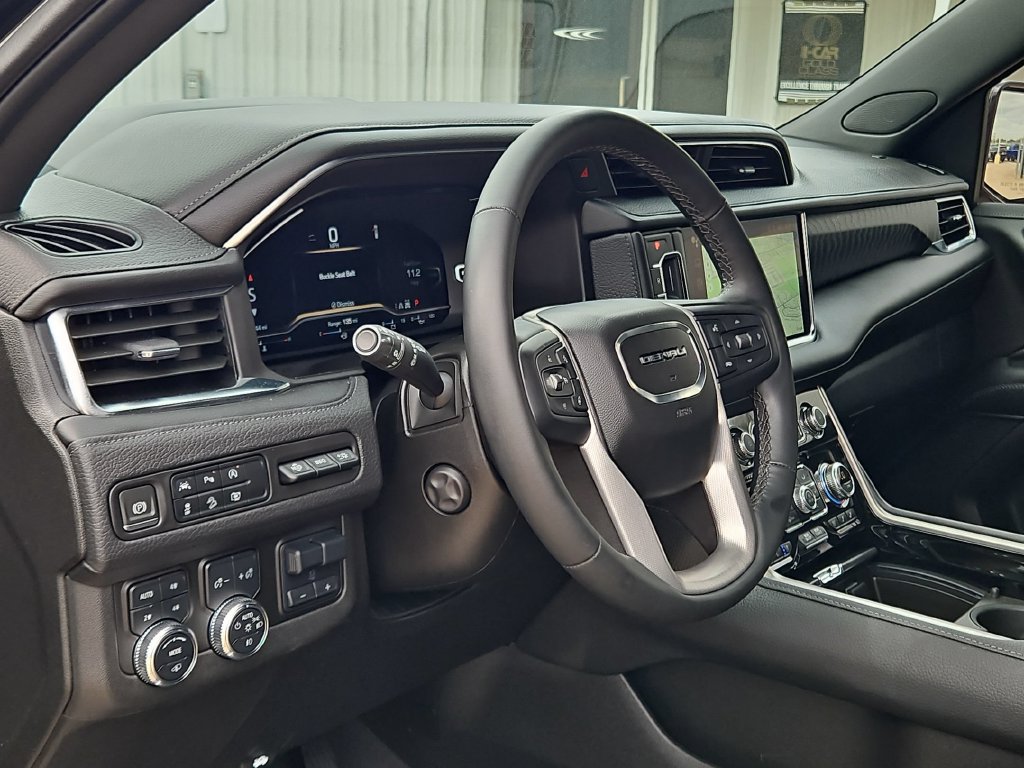 Used 2024 GMC Yukon Denali w/ Max Trailering Package AWD/4WD image 13
