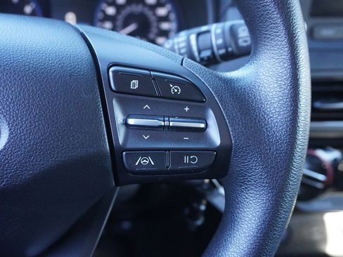 Used 2023 Hyundai Kona SE w/ Cargo Package image 39