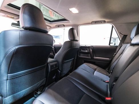 Used 2024 Toyota 4Runner TRD Off-Road Premium w/ Off Road Premium Plus Package AWD/4WD image 15