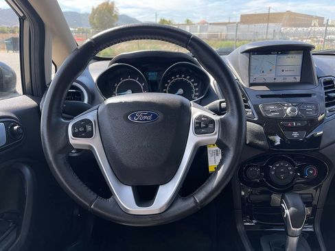 Used 2016 Ford Fiesta SE w/ Equipment Group 201A FWD image 10