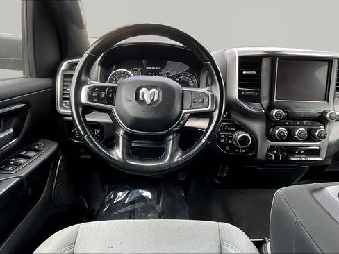 Used 2024 RAM 1500 Big Horn AWD/4WD image 8