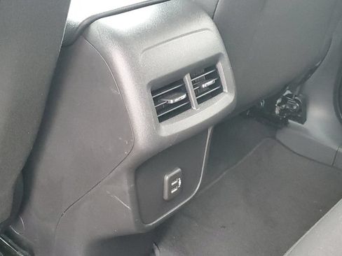 Certified 2024 Chevrolet Equinox LS w/ LS Convenience Package AWD/4WD image 33