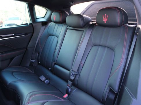 Used 2024 Maserati Levante GT Ultima AWD/4WD image 16