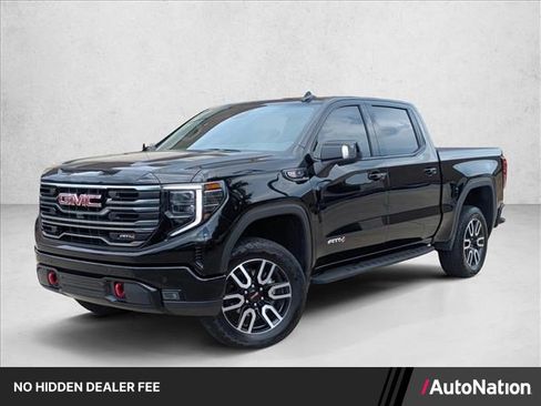 Used 2025 GMC Sierra 1500 AT4 w/ AT4 Premium Package AWD/4WD image 1