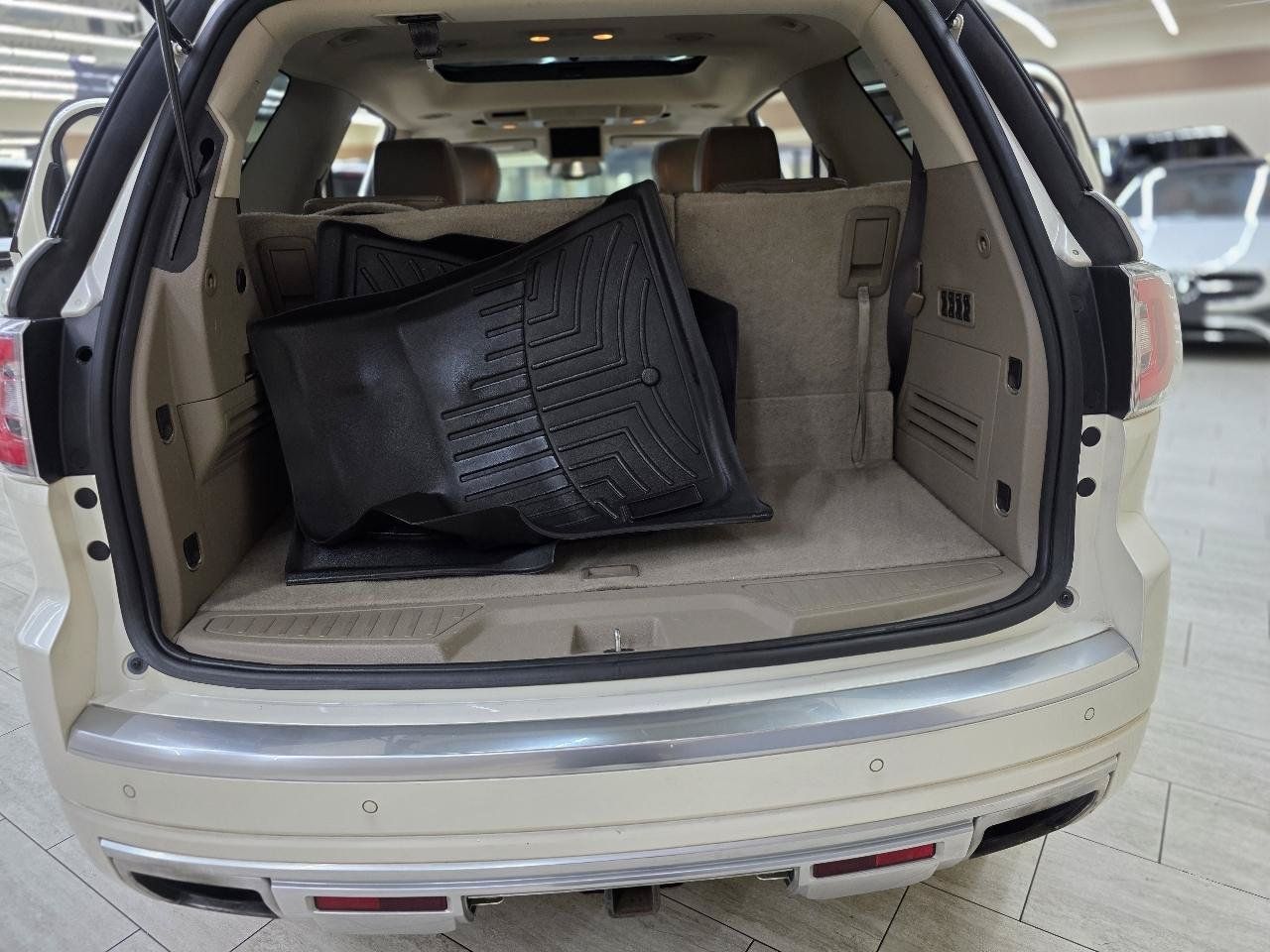 Used 2013 GMC Acadia Denali FWD image 12