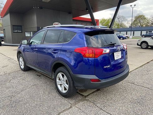 Used 2014 Toyota RAV4 XLE image 2
