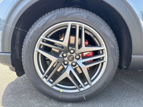 New 2026 Ford Explorer ST w/ Sun And Sound Package AWD/4WD image 10