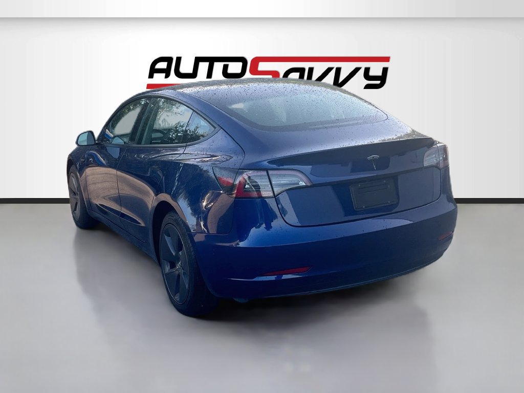 Used 2022 Tesla Model 3 Standard Range RWD image 5