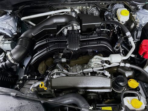 Certified 2025 Subaru Forester Premium image 32