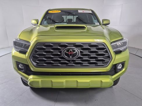 Certified 2023 Toyota Tacoma TRD Sport w/ TRD Premium Sport Package AWD/4WD image 7