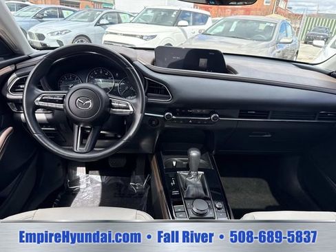 Used 2023 MAZDA CX-30 AWD 2.5 S w/ Premium Package image 15