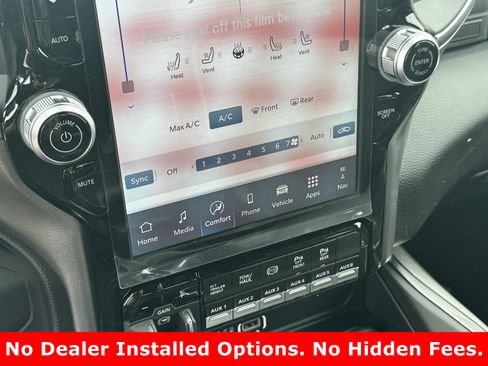 New 2026 RAM 2500 Laramie w/ Night Edition AWD/4WD image 19