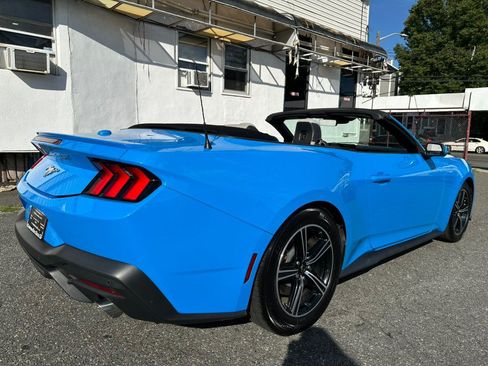 Used 2024 Ford Mustang Premium RWD image 10