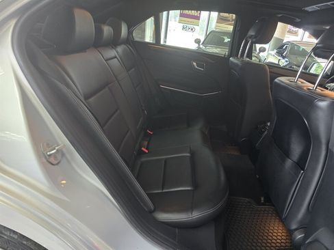 Used 2014 Mercedes-Benz E 350 4MATIC Sedan image 17