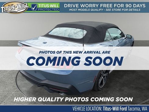 Used 2025 Ford Mustang Premium RWD image 5