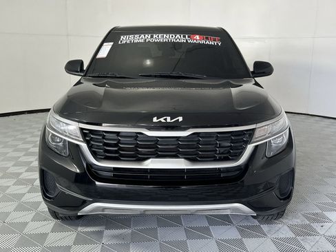 Used 2022 Kia Seltos LX AWD/4WD image 3