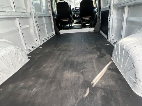 Used 2023 RAM ProMaster 2500 FWD image 33
