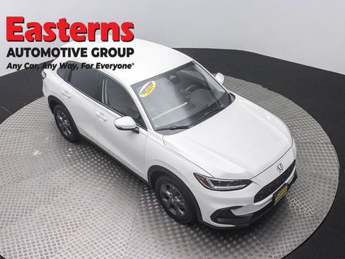 Used 2026 Honda HR-V LX image 3