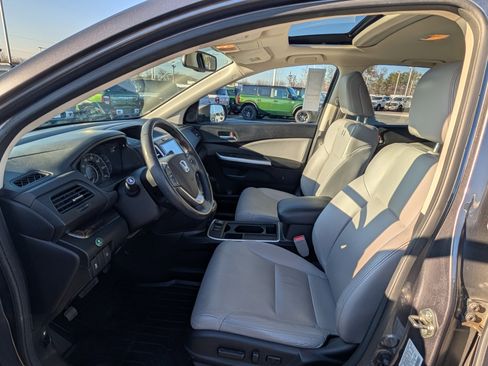 Used 2015 Honda CR-V EX-L image 14