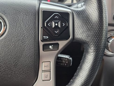 Used 2023 Toyota 4Runner SR5 Premium w/ Moonroof Package RWD image 29