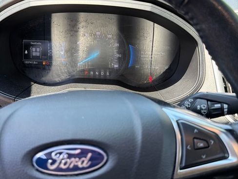 Used 2024 Ford Edge SEL AWD/4WD image 18