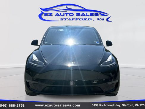 Used 2023 Tesla Model Y Performance AWD/4WD image 2
