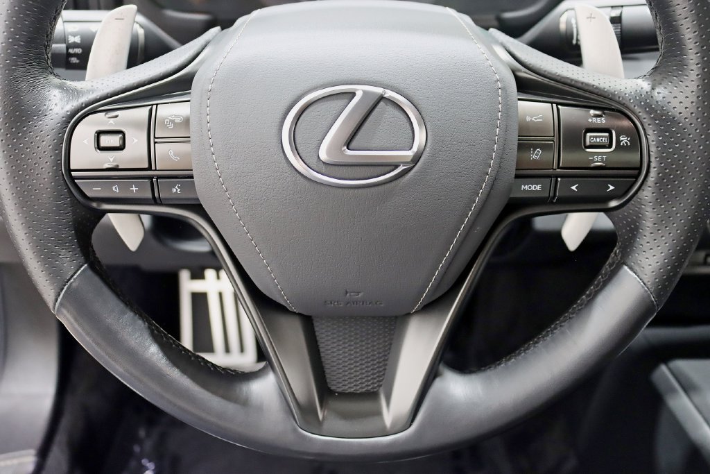 Used 2018 Lexus LC 500 Coupe RWD image 16