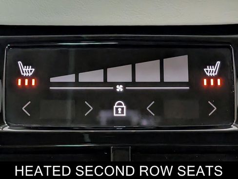 Used 2024 Volvo XC90 T8 Plus w/ Protection Package Premier image 20