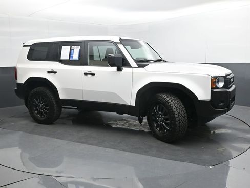 Used 2025 Toyota Land Cruiser 1958 AWD/4WD image 7