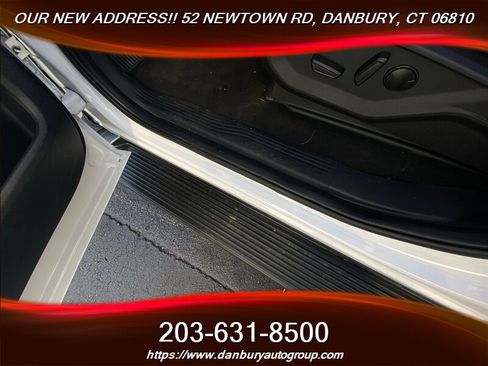 Used 2025 Ford Expedition Active AWD/4WD image 14