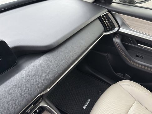 Used 2024 MAZDA CX-90 3.3 Turbo w/ Premium Package image 30