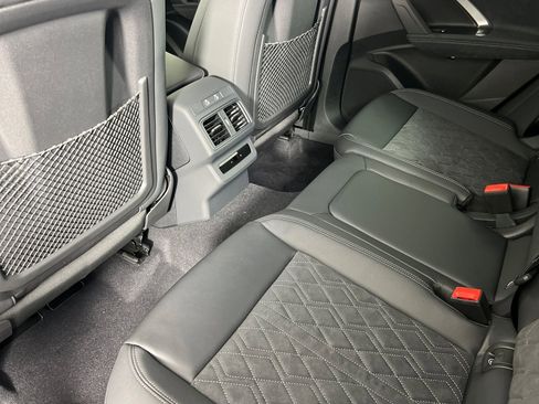 New 2025 Audi SQ5 Premium Plus image 11