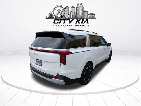 New 2027 Kia Carnival EX FWD image 6