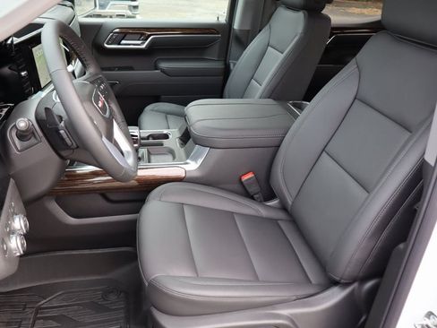 New 2026 GMC Sierra 1500 Elevation w/ Elevation Premium Package AWD/4WD image 13
