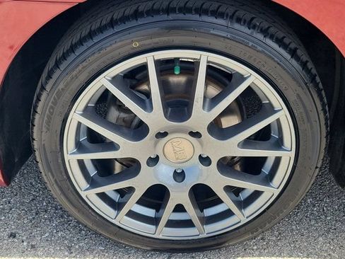 Used 2019 Nissan Sentra SV w/ Special Edition Package FWD image 8
