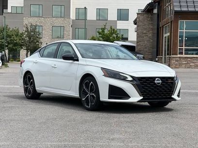 Used 2024 Nissan Altima 2.5 SR