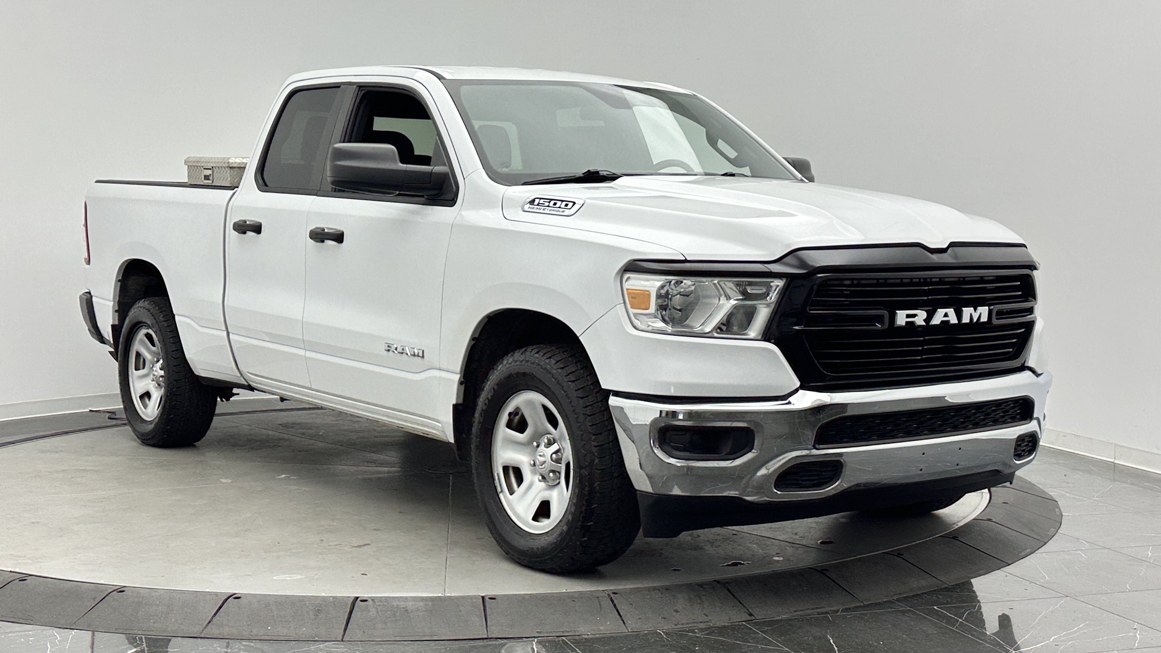 Used 2022 RAM 1500 Tradesman RWD image 3