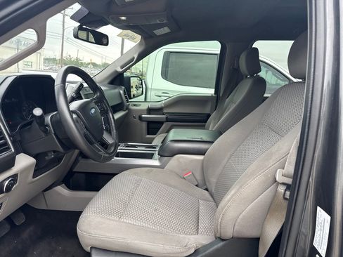 Used 2020 Ford F150 XLT w/ Equipment Group 302A Luxury RWD image 8