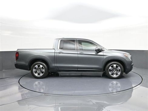 Used 2019 Honda Ridgeline RTL-T image 24