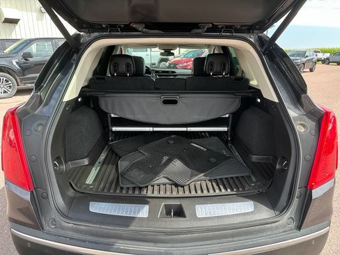 Used 2019 Cadillac XT5 Premium Luxury AWD/4WD image 28