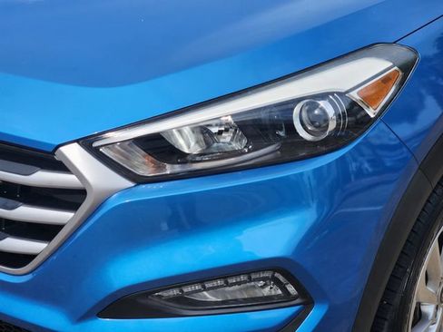 Used 2018 Hyundai Tucson SEL FWD image 9