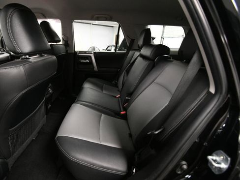 Certified 2024 Toyota 4Runner SR5 Premium image 27